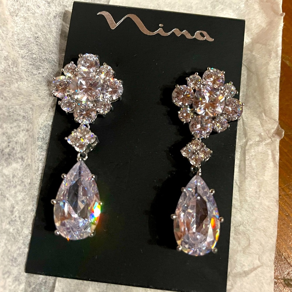 New York, Nina Earrings Sparkle Brand New